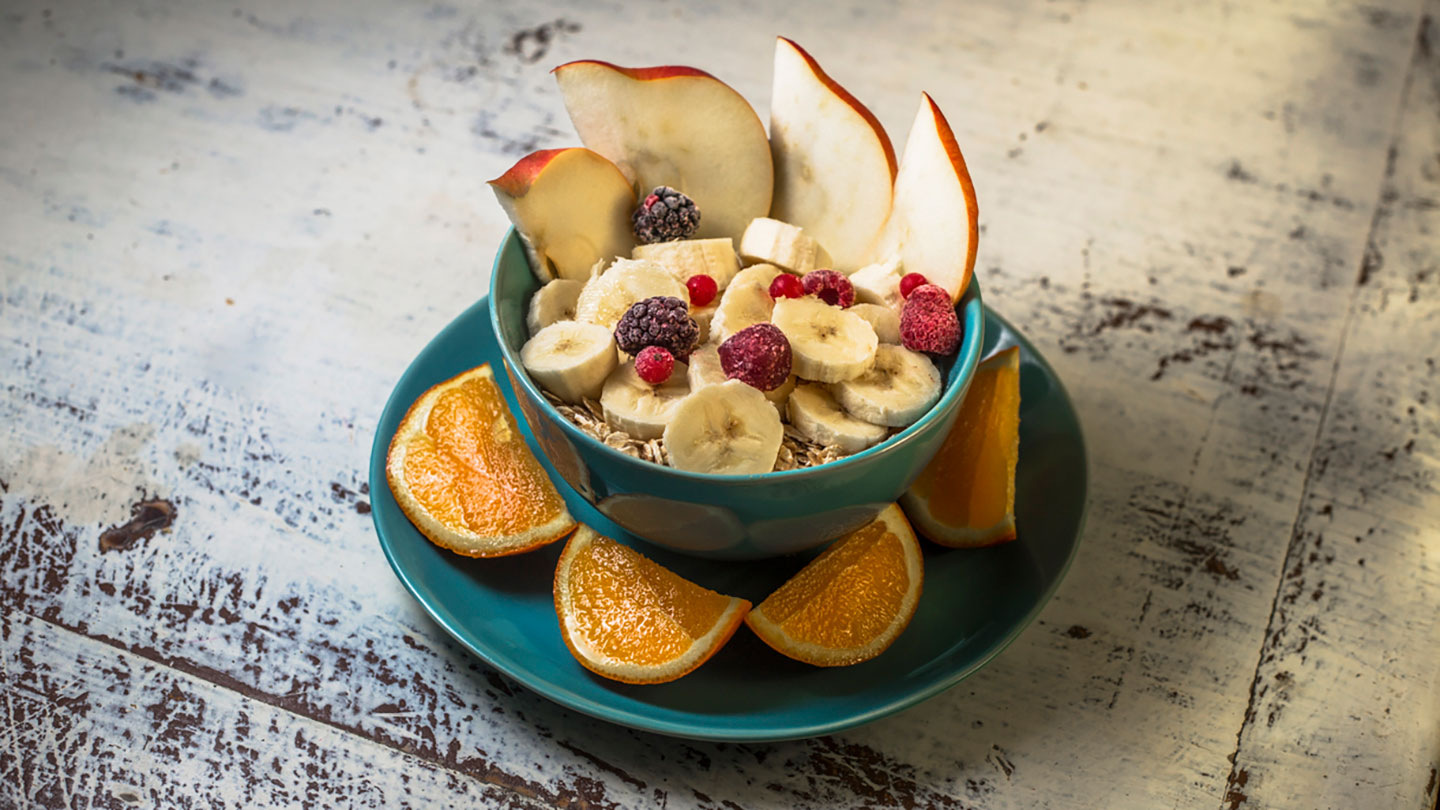 anyamszerint-muzli-joghurt-gyumolcs